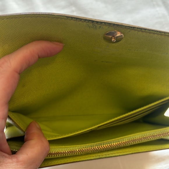 Loius Vuitton Wallet - Picture 9 of 14